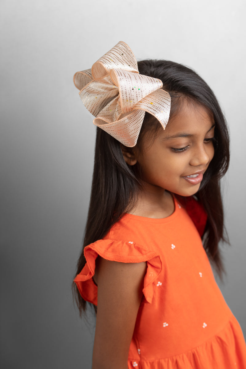 Glitter Dot Satin Bow Big (5 in.) / Silver Glitter Dot Satin Bow Big (5 in.) / Silver
